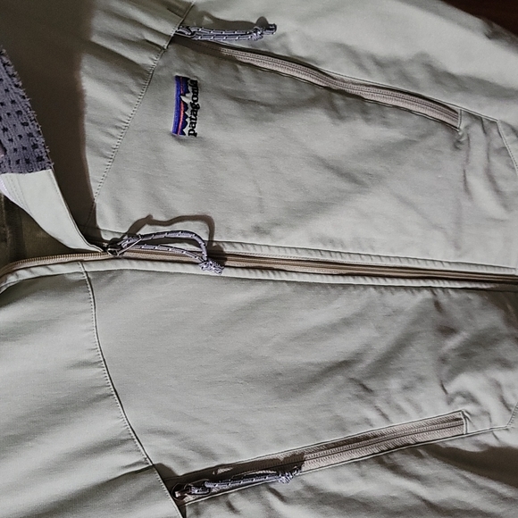 Patagonia Jacket - Picture 3 of 8